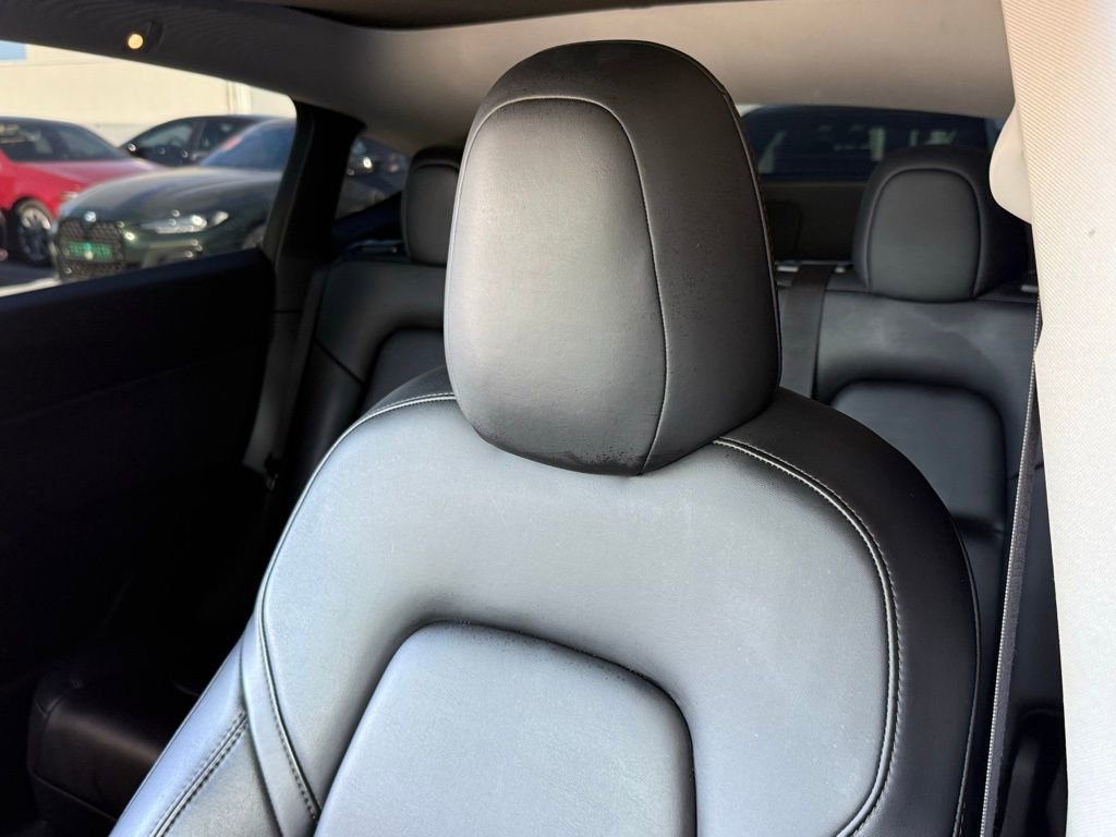 Used 2022 Tesla Model Y Performance image 2