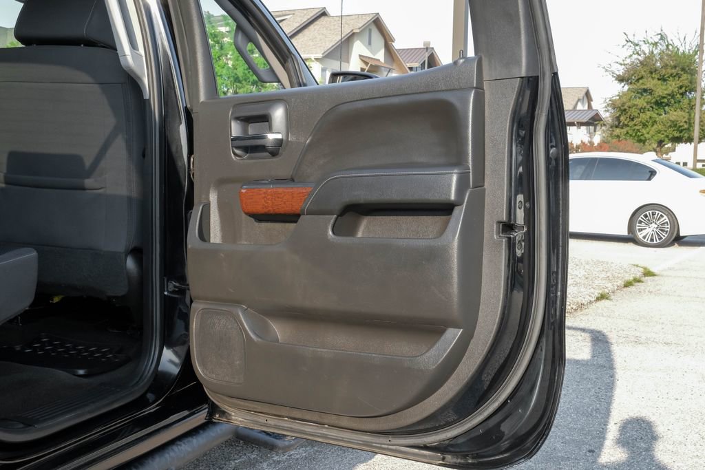 Used 2018 GMC Sierra 1500 SLE w/ SLE Value Package image 46