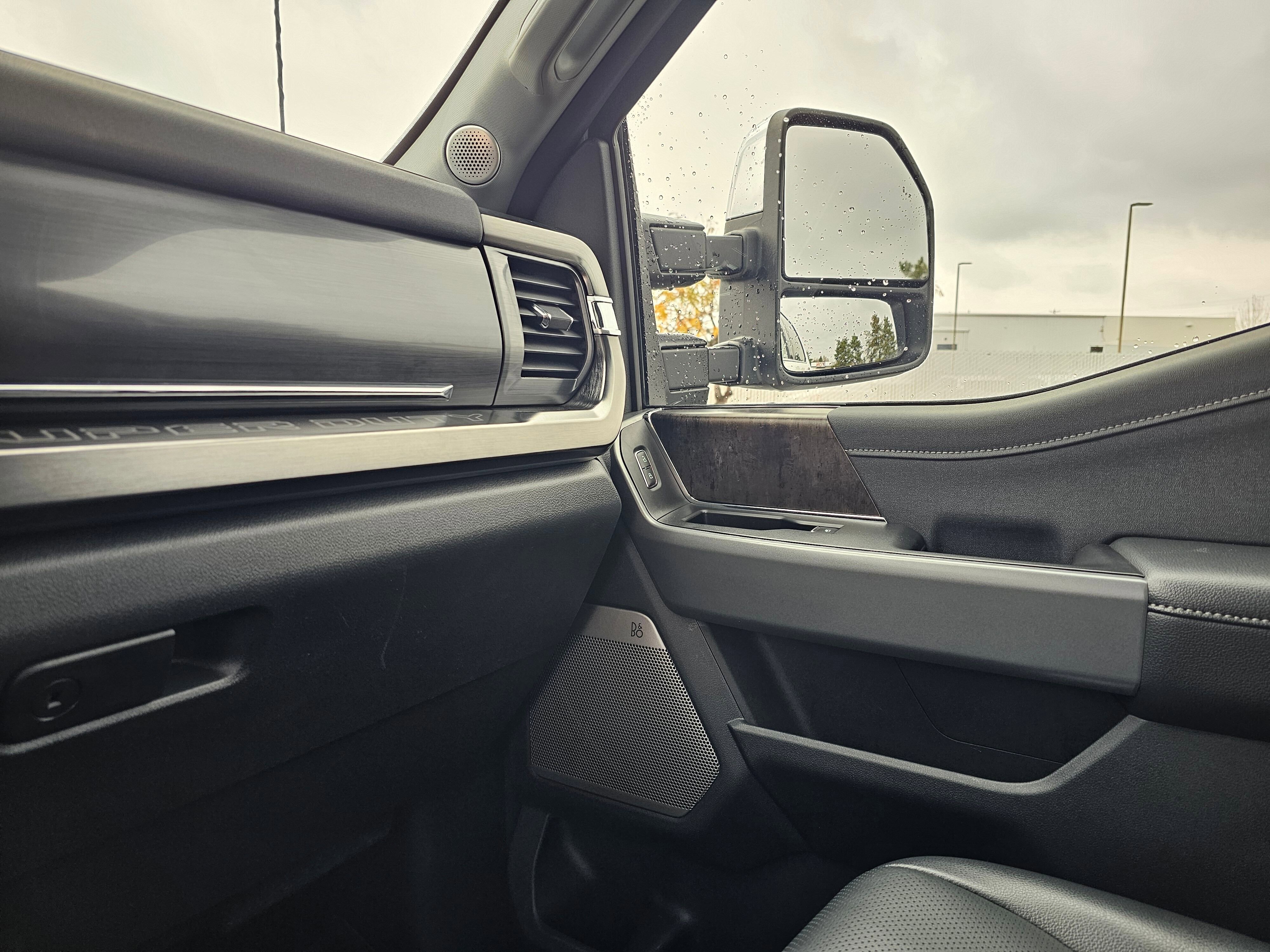 Used 2024 Ford F350 Lariat w/ Lariat Ultimate Package image 27