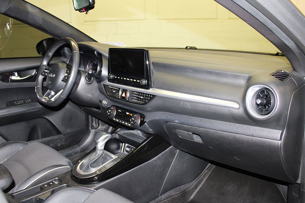 Used 2024 Kia Forte GT-Line FWD image 29