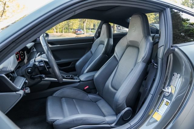 Used 2020 Porsche 911 Carrera 4S AWD/4WD image 42