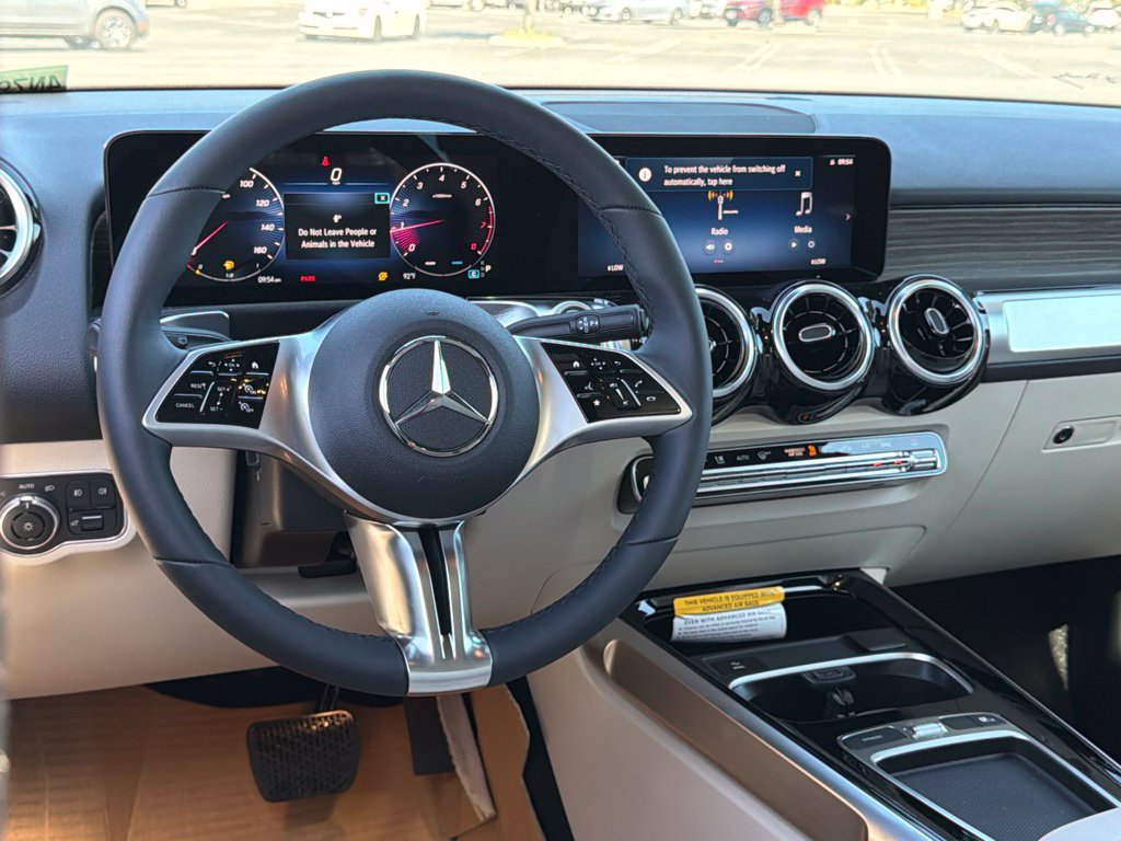 New 2026 Mercedes-Benz GLB 250 4MATIC image 30