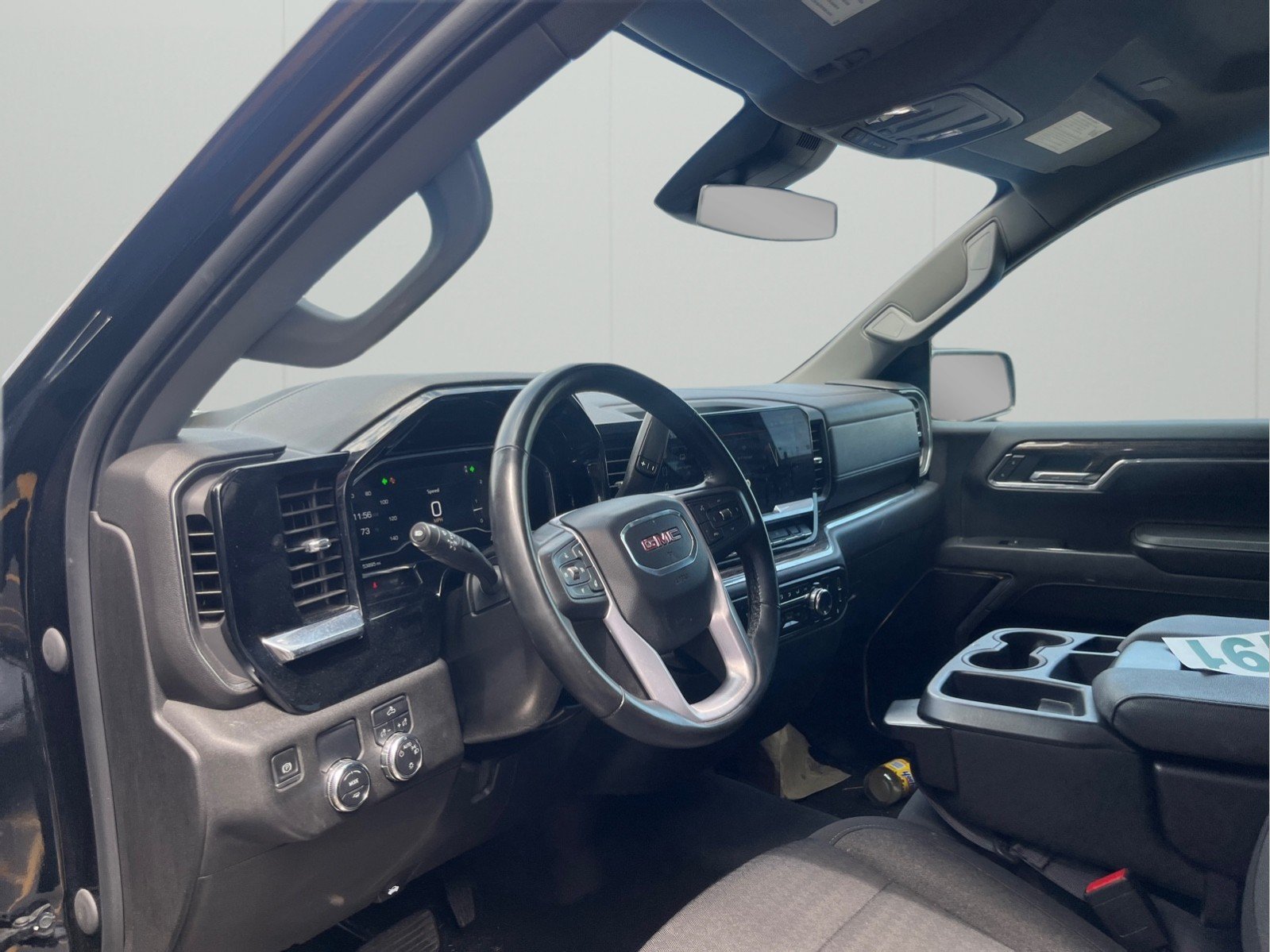 Used 2024 GMC Sierra 1500 SLE RWD image 17