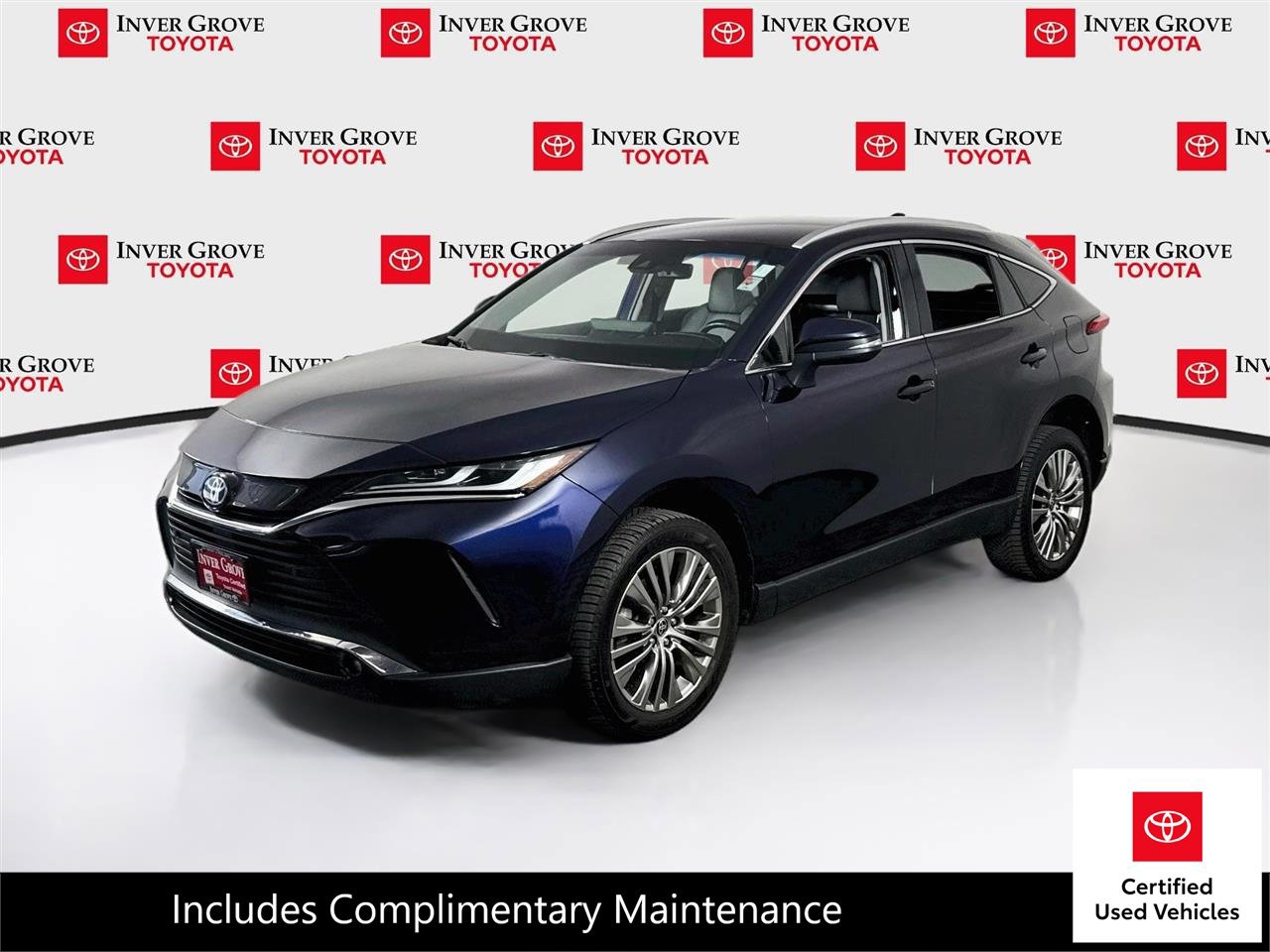 Certified 2024 Toyota Venza XLE AWD/4WD image 1