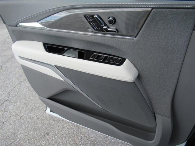 New 2026 Cadillac Escalade IQL Sport 1 image 28