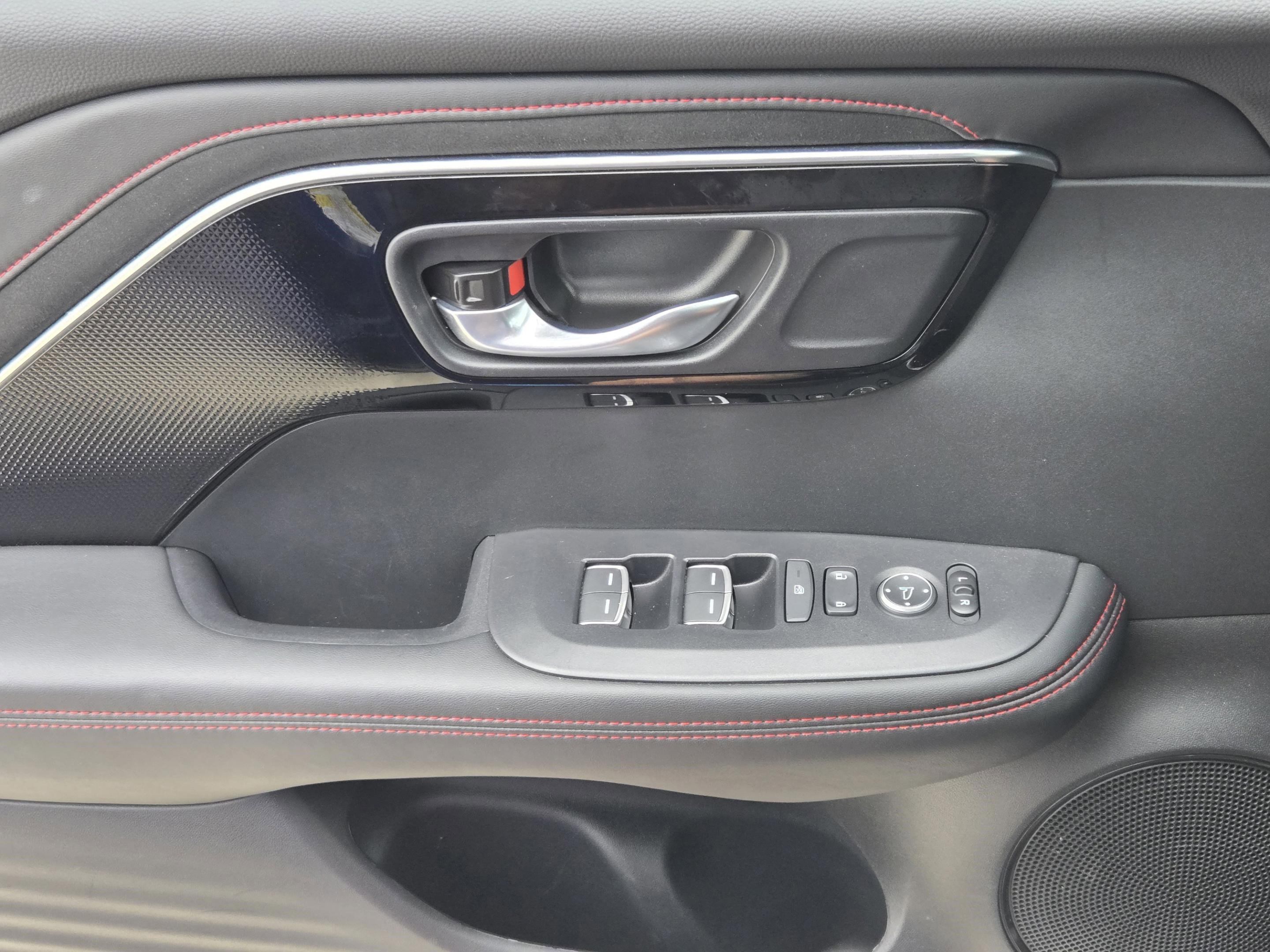 Used 2025 Acura ADX A-Spec AWD/4WD image 15