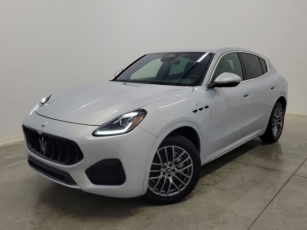 Used 2024 Maserati Grecale GT AWD/4WD image 32