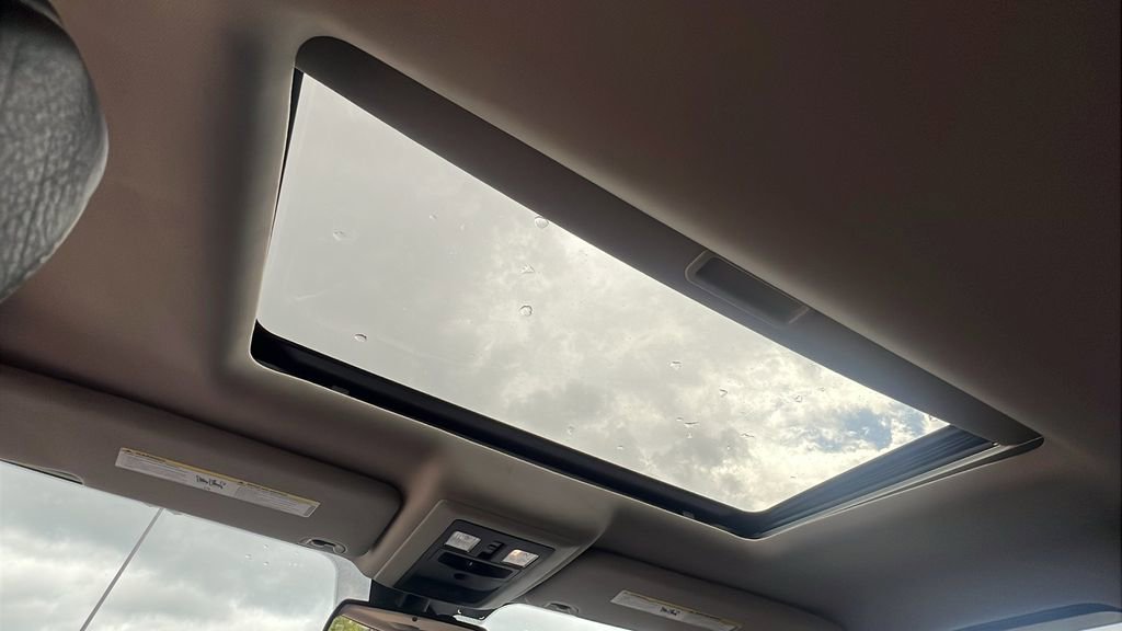 Used 2014 RAM 1500 Limited image 32