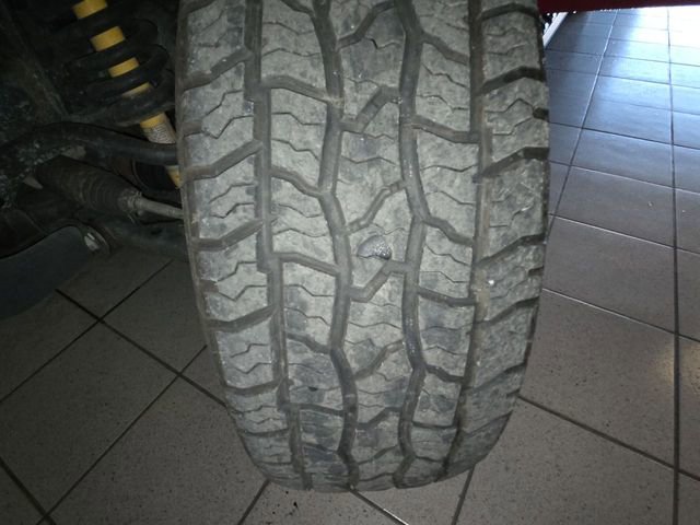 Used 2022 Toyota Tacoma TRD Off-Road w/ Technology Package AWD/4WD image 24