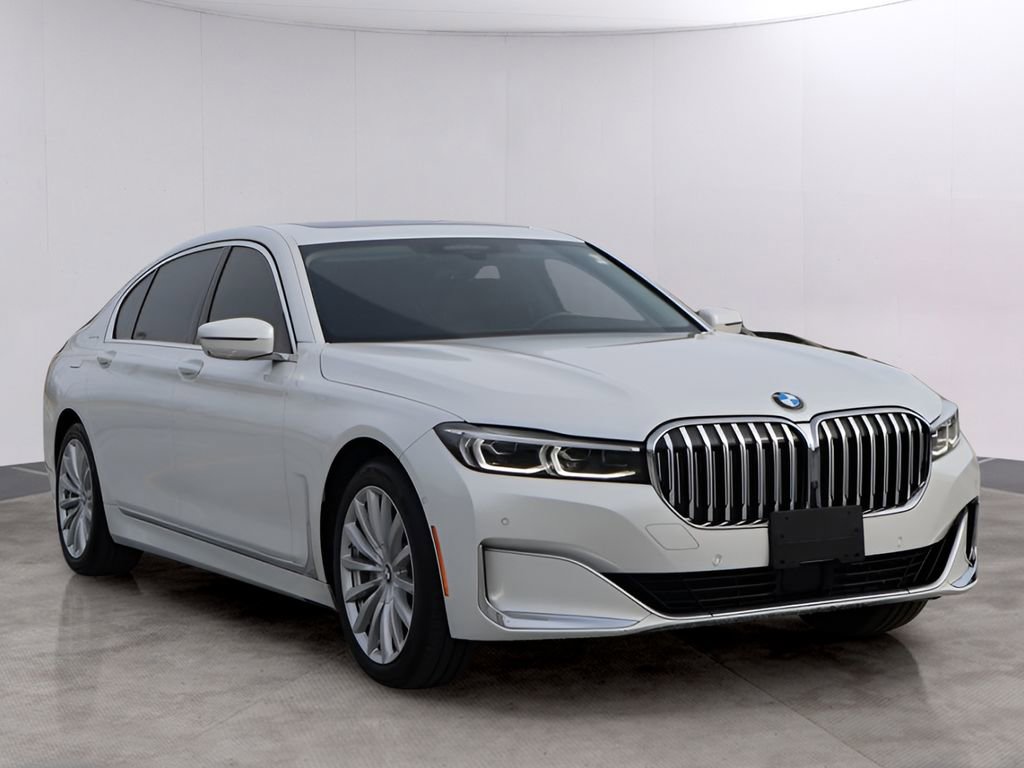 Used 2021 BMW 740i xDrive w/ Premium Package image 3