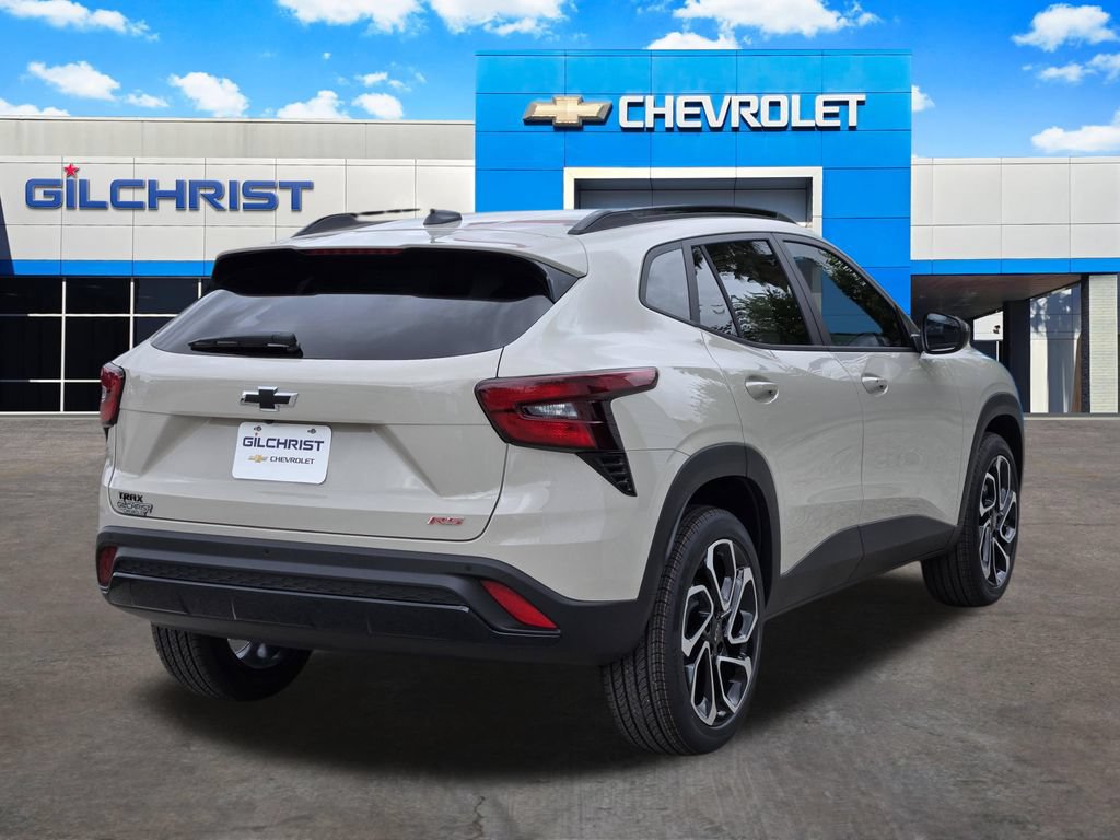 New 2026 Chevrolet Trax RS w/ Sunroof Package FWD image 8