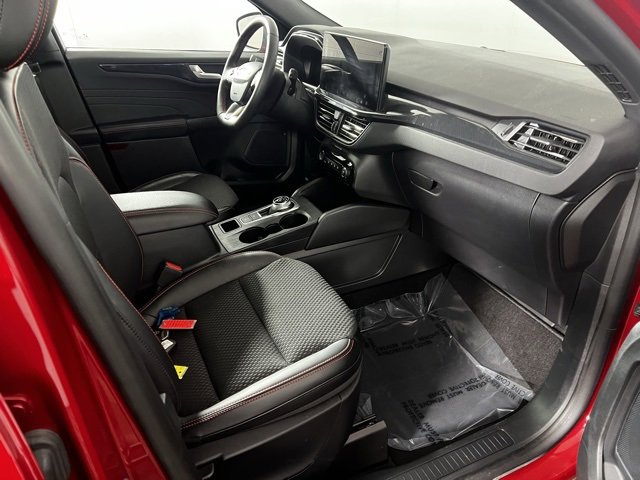 Used 2025 Ford Escape ST-Line w/ Tech Pack #1 image 16