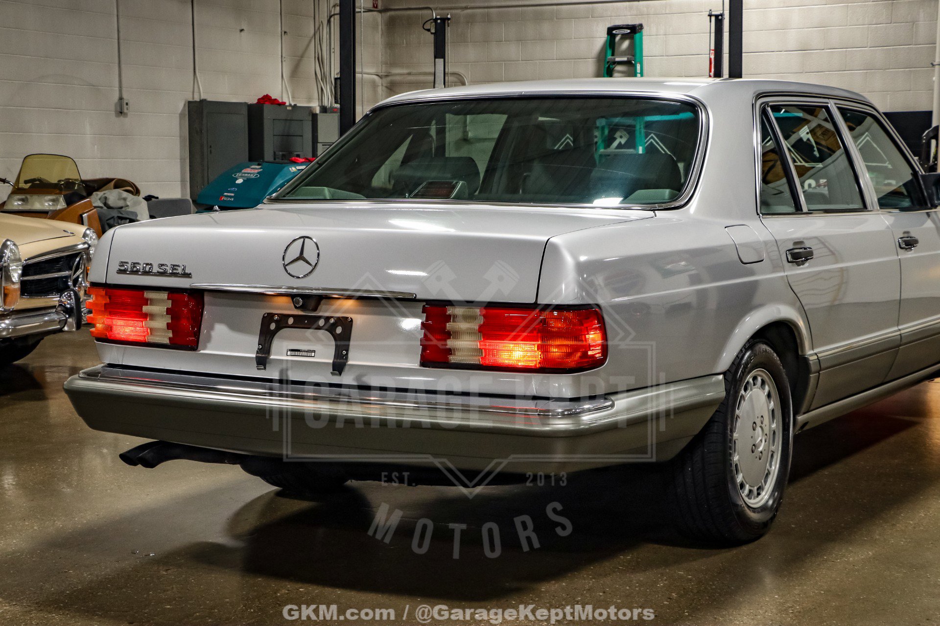 Used 1991 Mercedes-Benz 560 SEL image 48