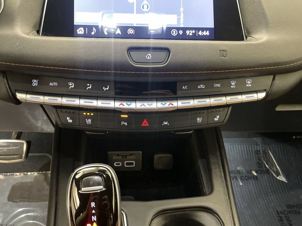Used 2021 Cadillac XT4 Sport w/ Sun And Sound Package AWD/4WD image 12