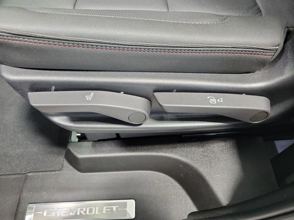 Used 2023 Chevrolet Tahoe RST image 27