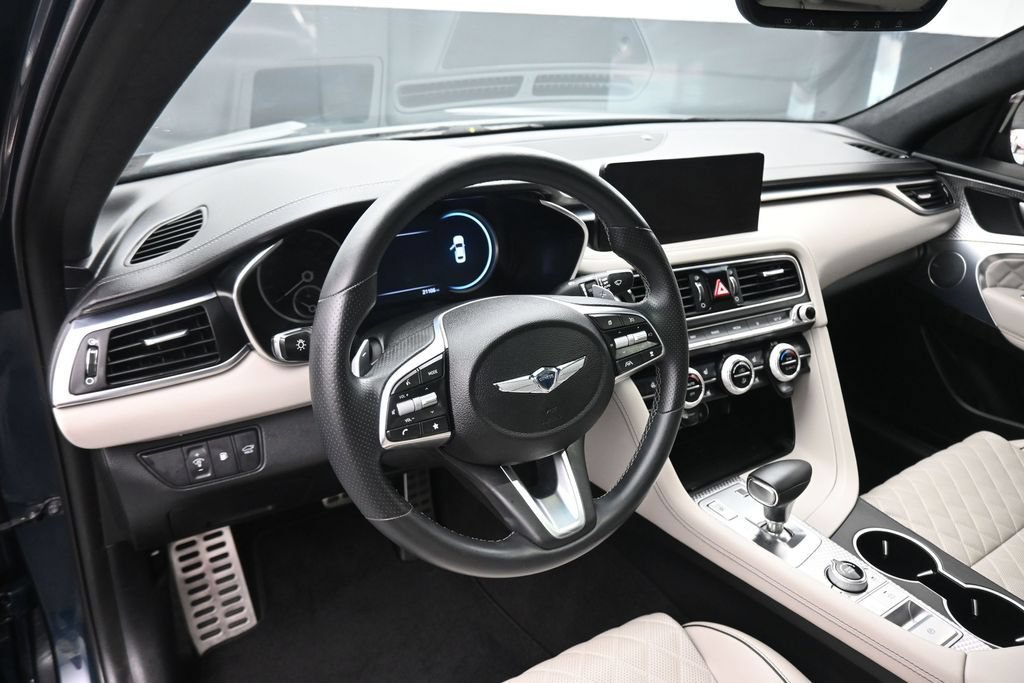 Used 2023 Genesis G70 3.3T w/ Sport Prestige Package RWD image 14