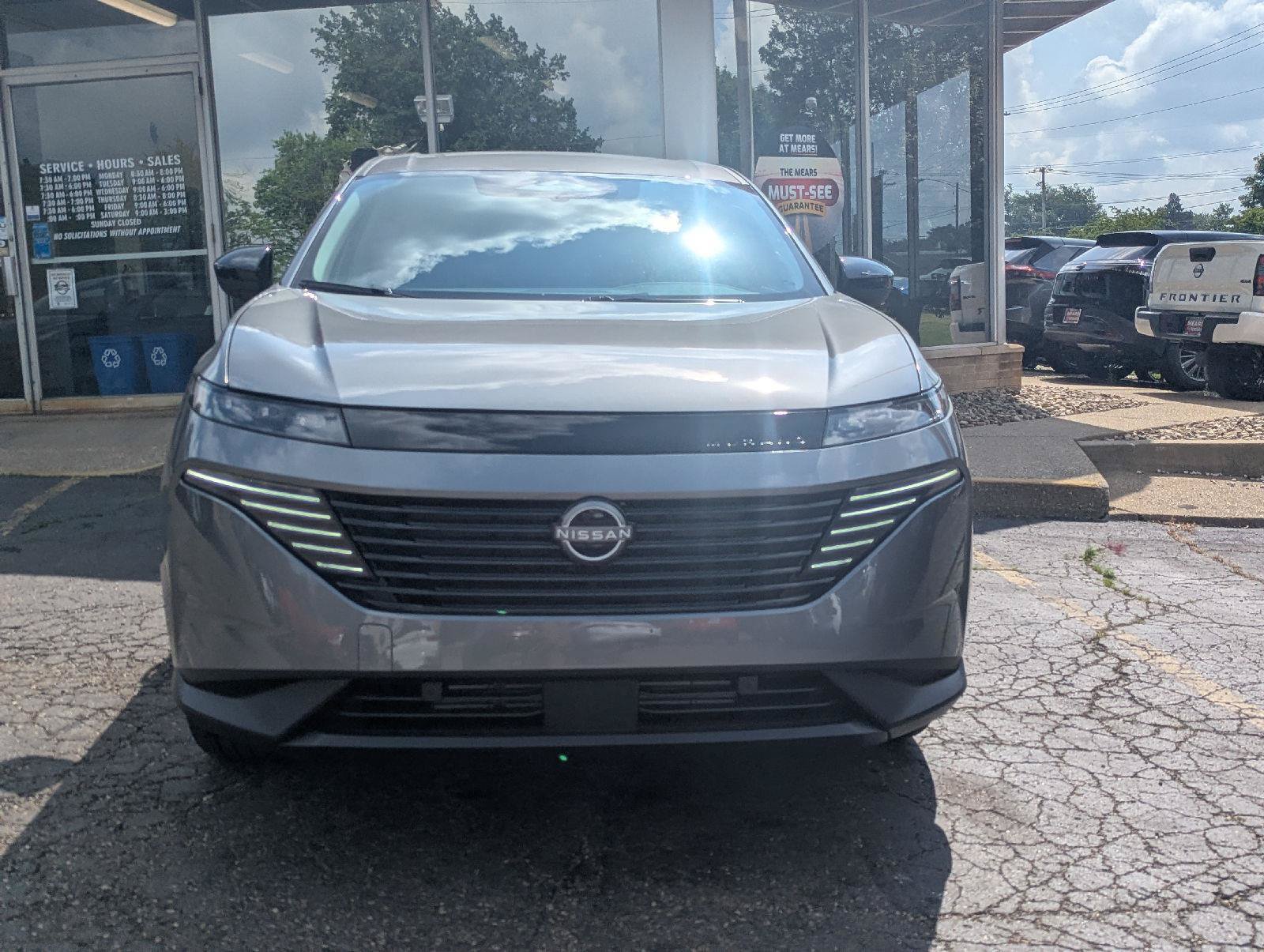 New 2026 Nissan Murano SV AWD/4WD image 2