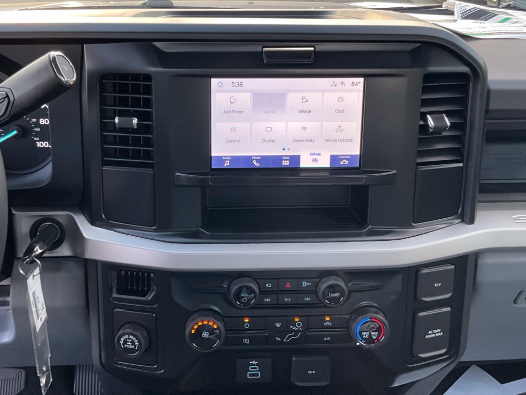 New 2026 Ford F250 XL w/ 360-Degree Camera Package RWD image 25