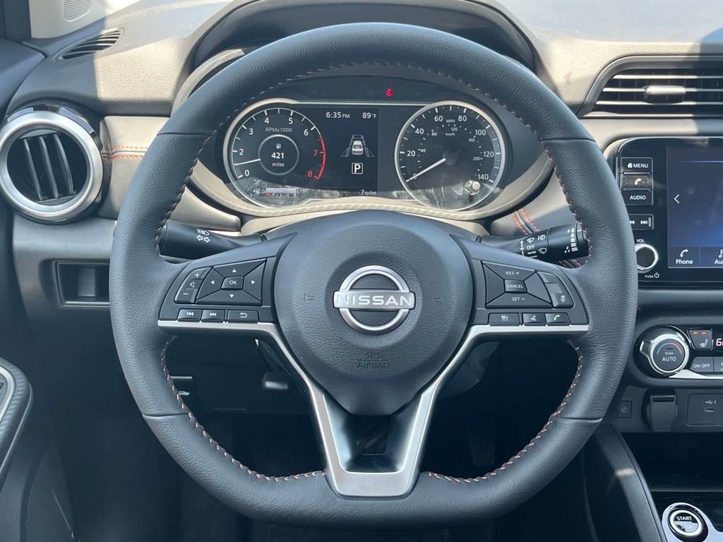 New 2025 Nissan Versa SR w/ Trunk Package image 20