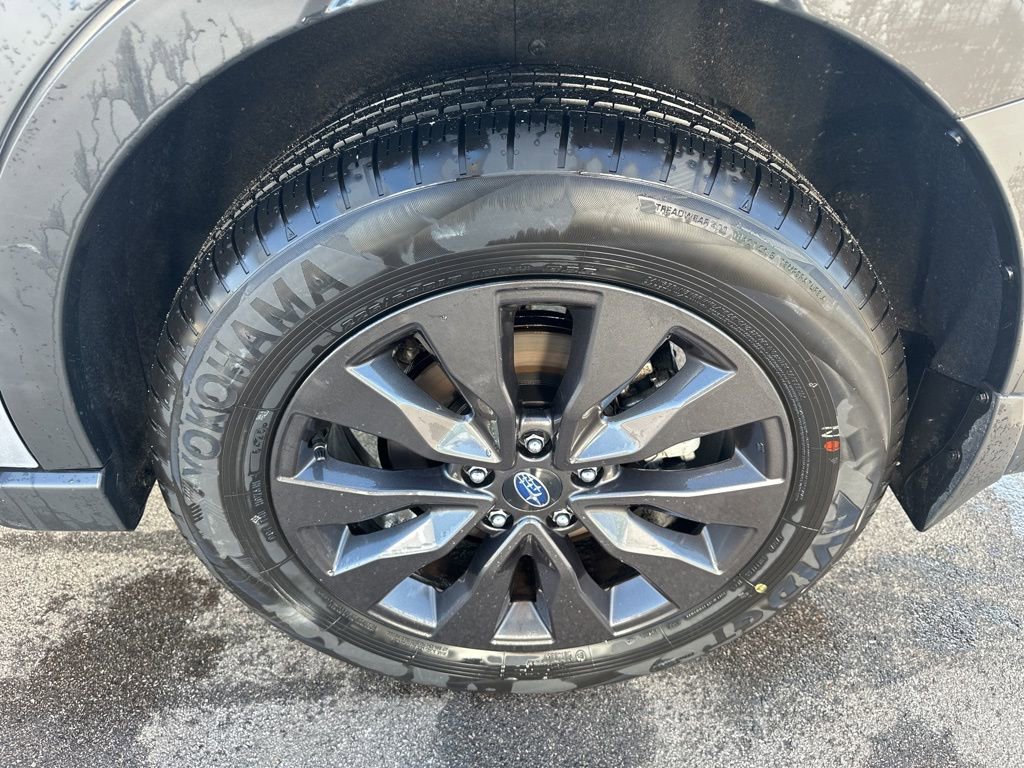 Certified 2025 Subaru Outback Onyx Edition image 34