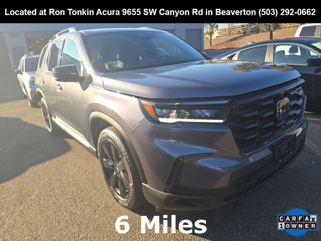 Used 2025 Honda Pilot Black Edition image 1