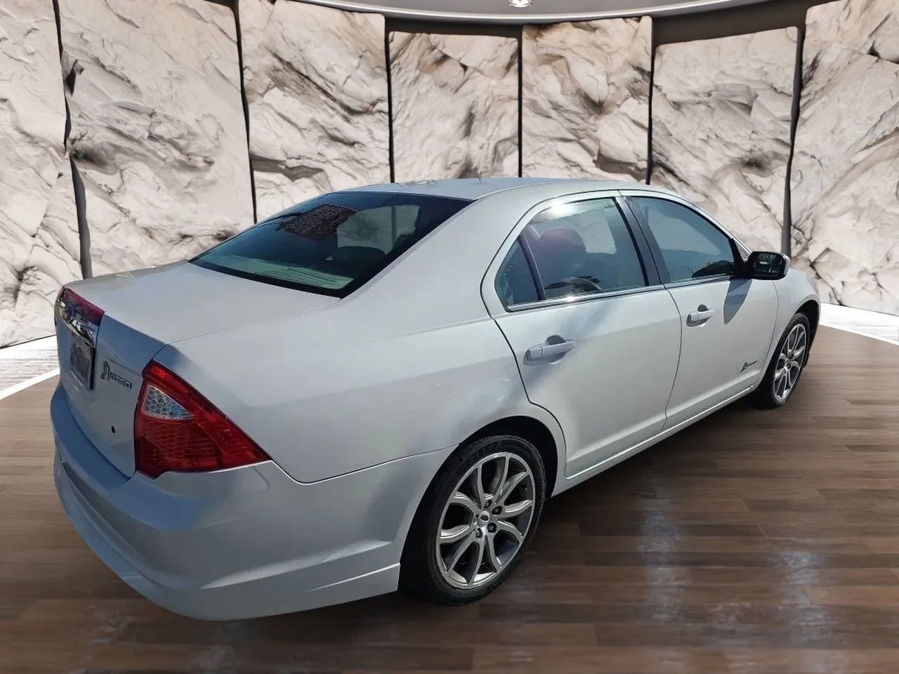 Used 2011 Ford Fusion Hybrid w/ 502A Rapid Spec Order Code FWD image 6