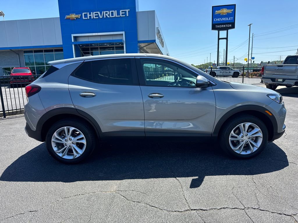 Used 2023 Buick Encore GX Preferred w/ Cold Weather Comfort Package AWD/4WD image 5