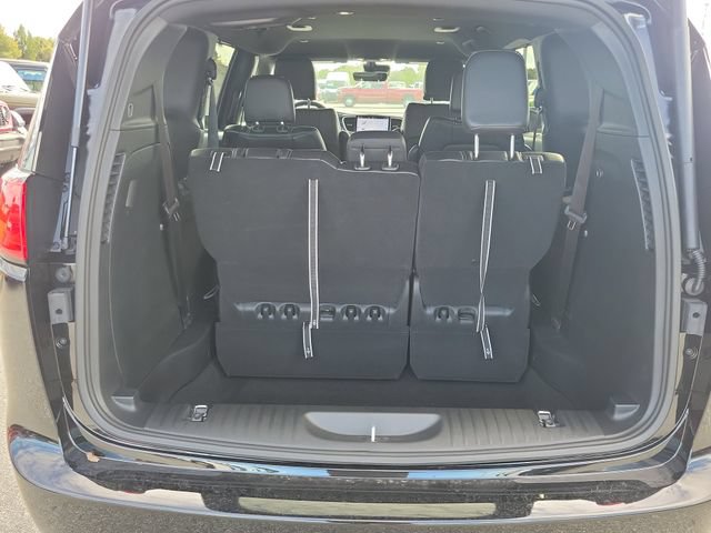 New 2026 Chrysler Voyager LX FWD image 8