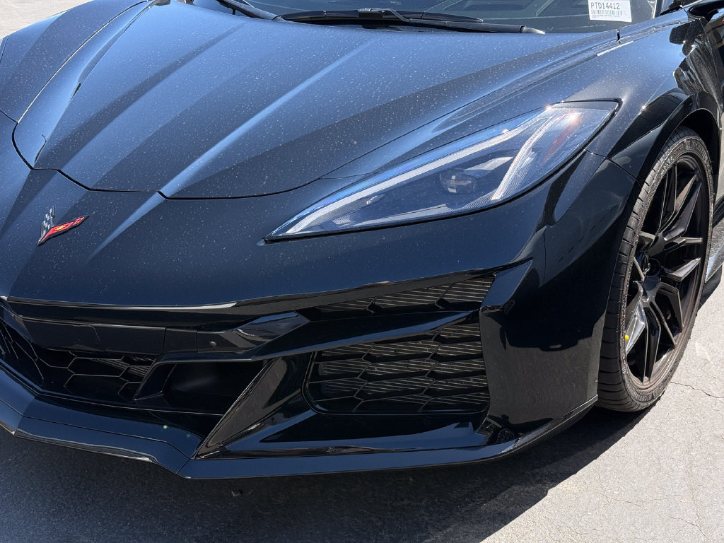 Used 2026 Chevrolet Corvette Z06 RWD image 3
