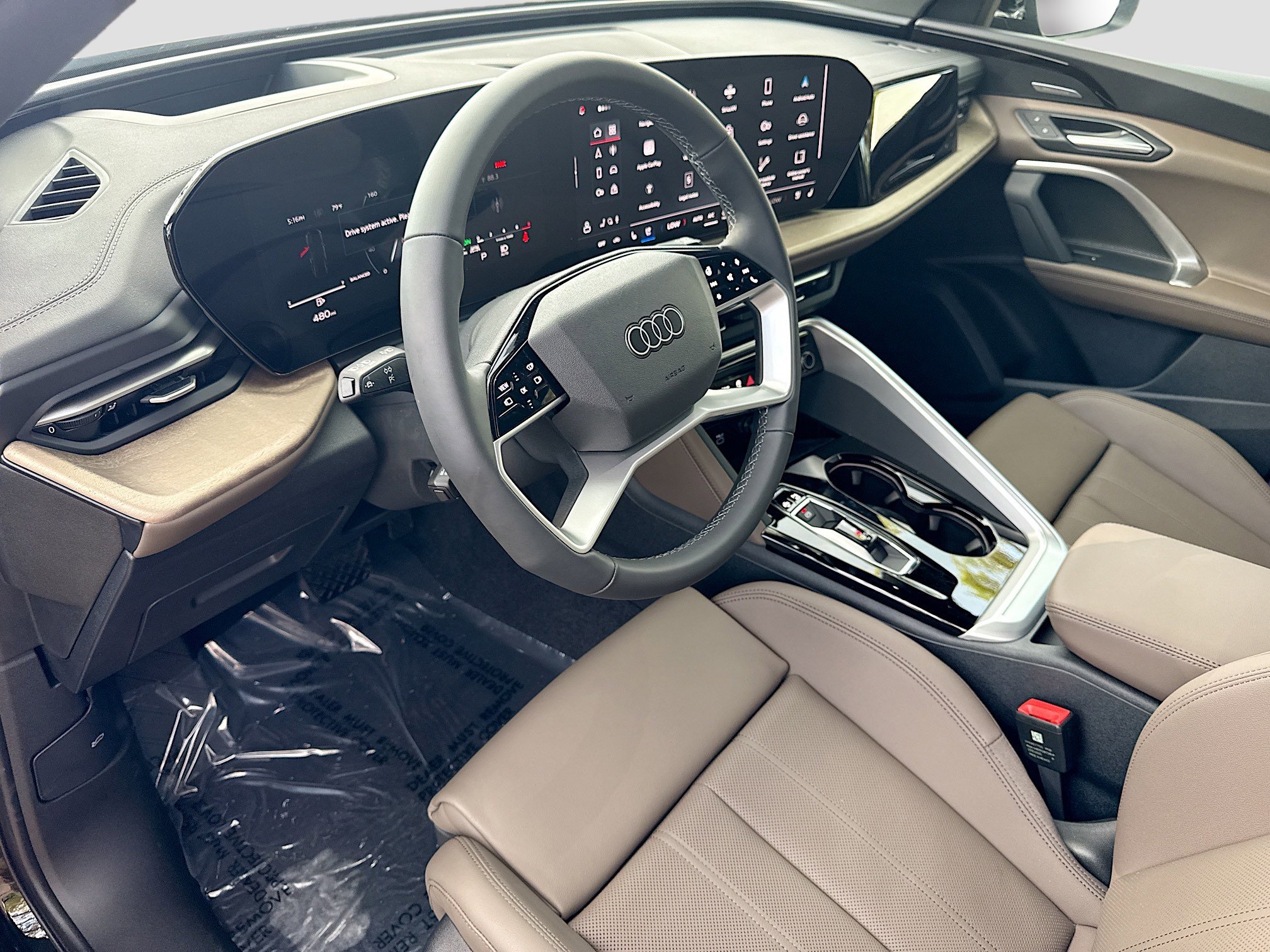 New 2025 Audi Q5 Premium Plus image 24