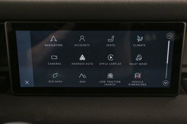 Used 2023 Land Rover Defender 110 X-Dynamic SE image 30