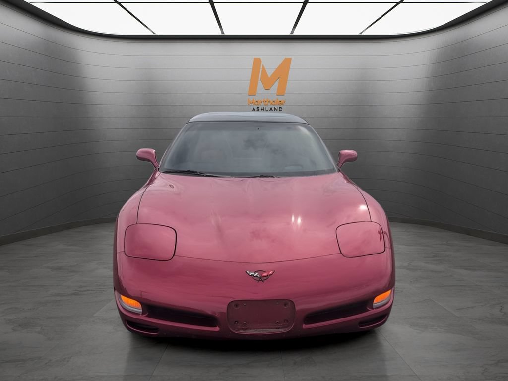 Used 2000 Chevrolet Corvette Coupe w/ Roof Pkg RWD image 8