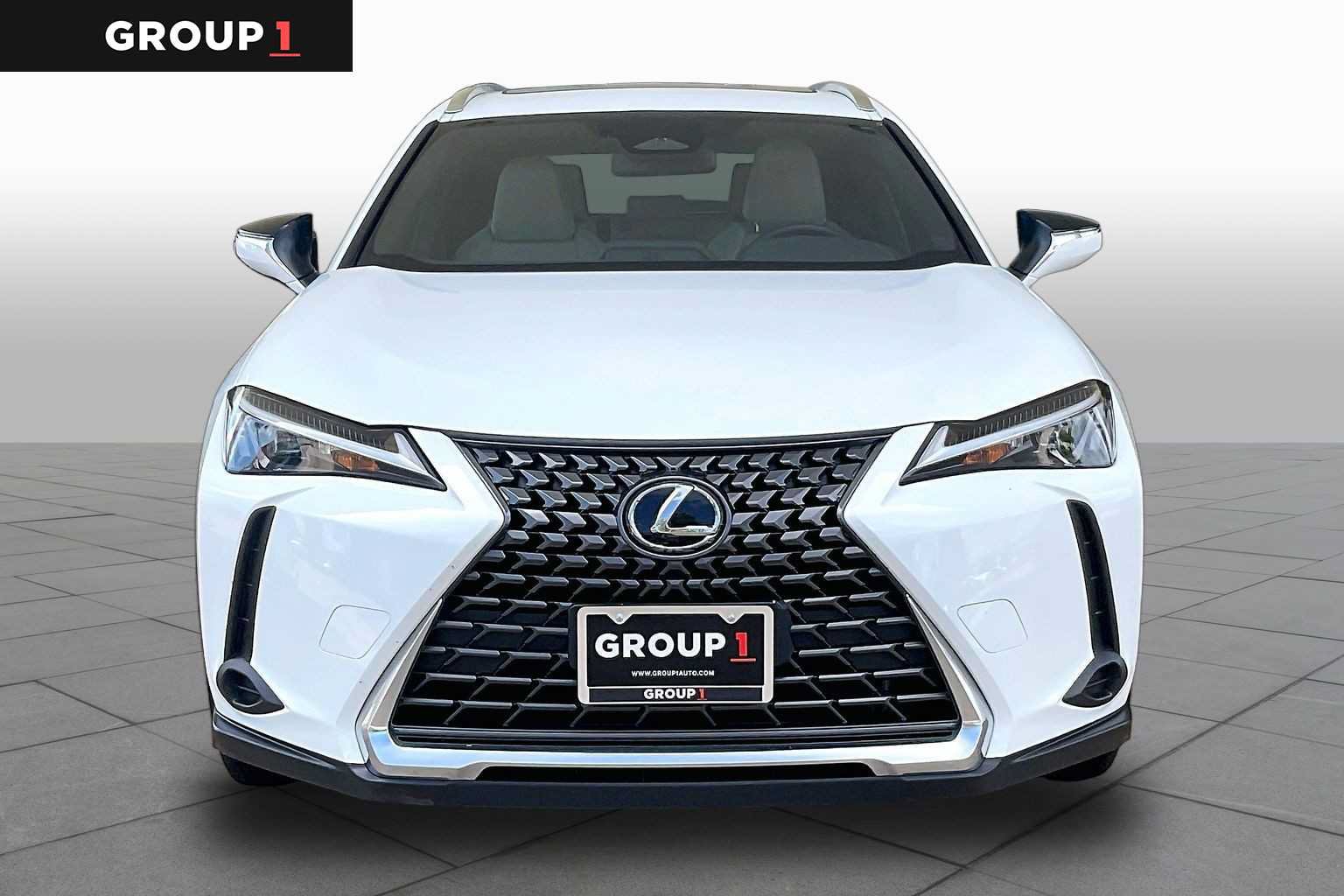 Certified 2026 Lexus UX 300h FWD image 4