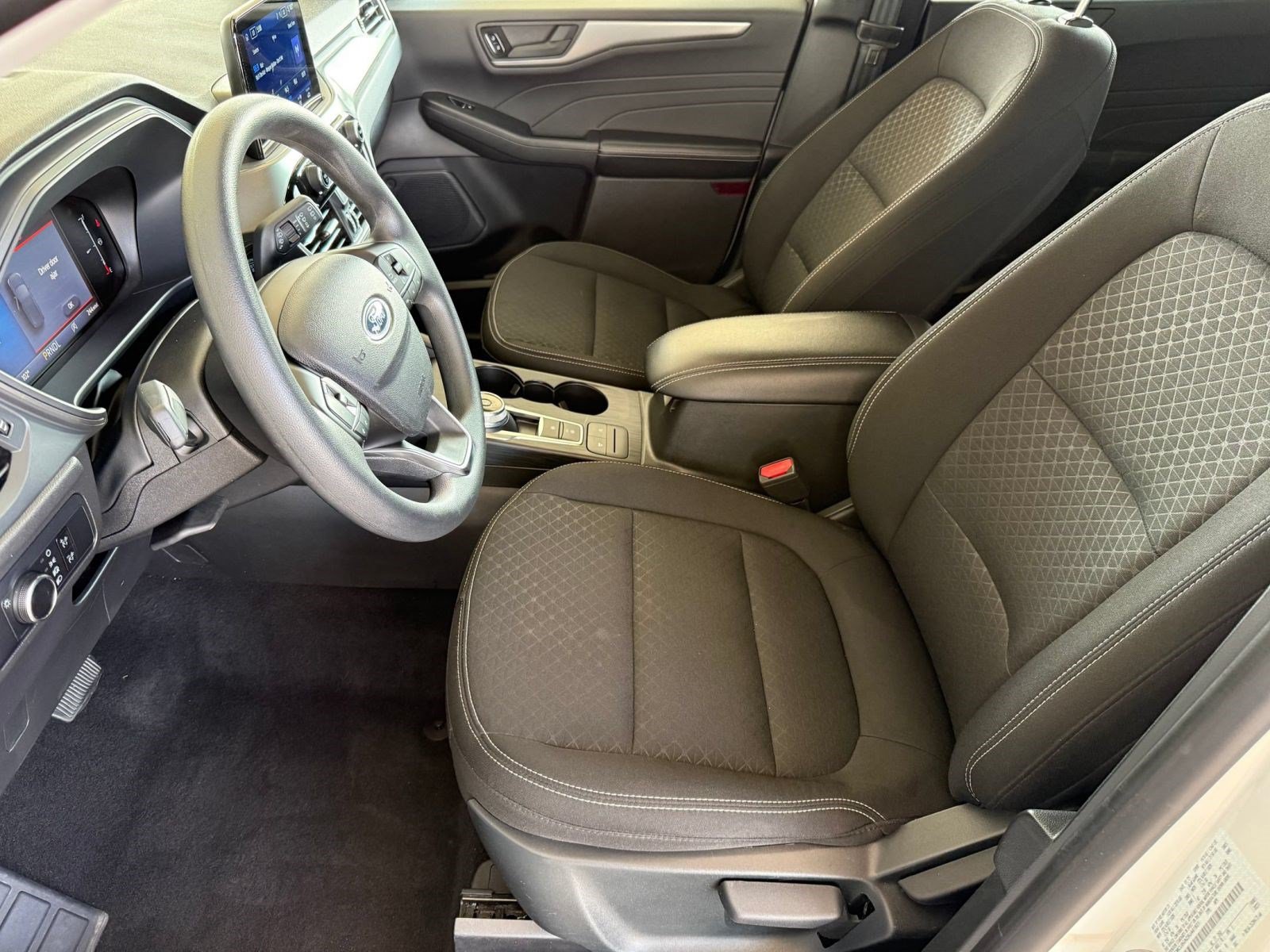 Certified 2025 Ford Escape Active FWD image 5