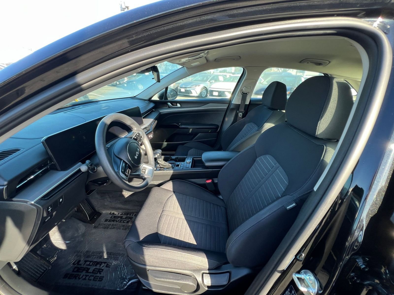 Used 2025 Kia K5 LXS image 30