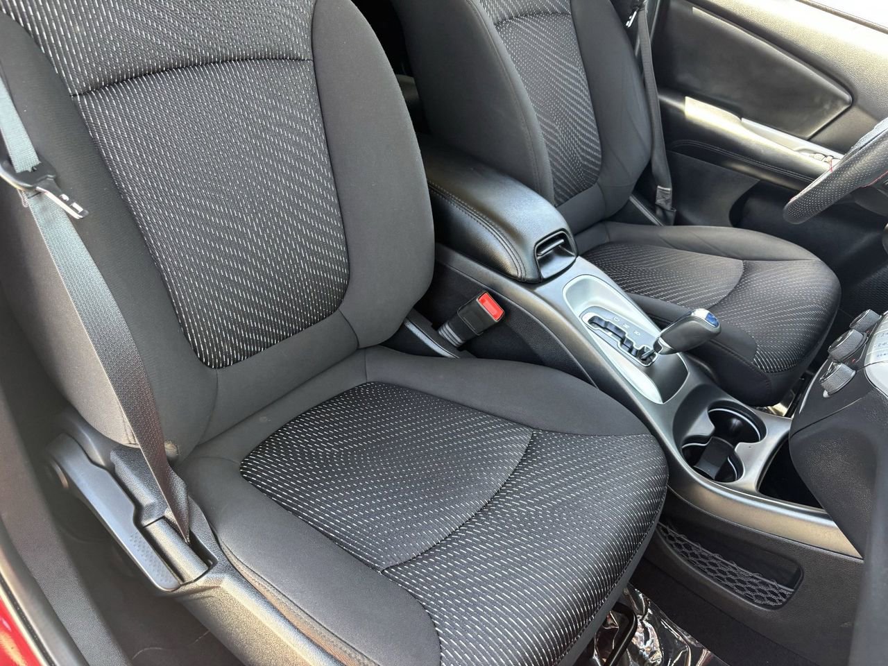 Used 2016 Dodge Journey SE w/ Flexible Seating Group FWD image 8