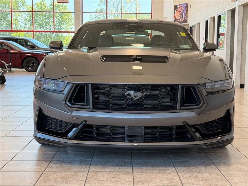 Used 2026 Ford Mustang Dark Horse RWD image 3