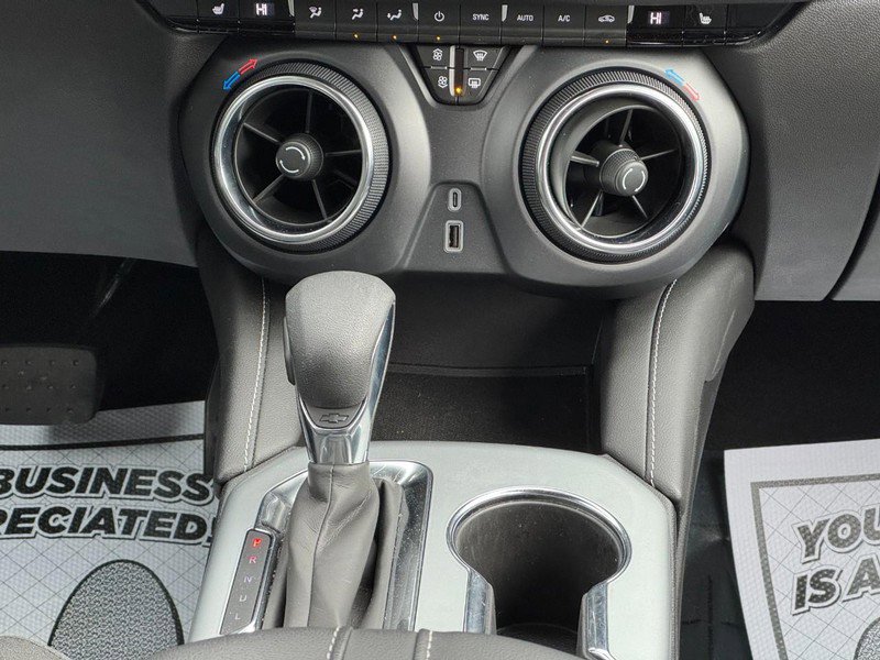 New 2025 Chevrolet Blazer LT w/ Midnight/Sport Edition FWD image 15