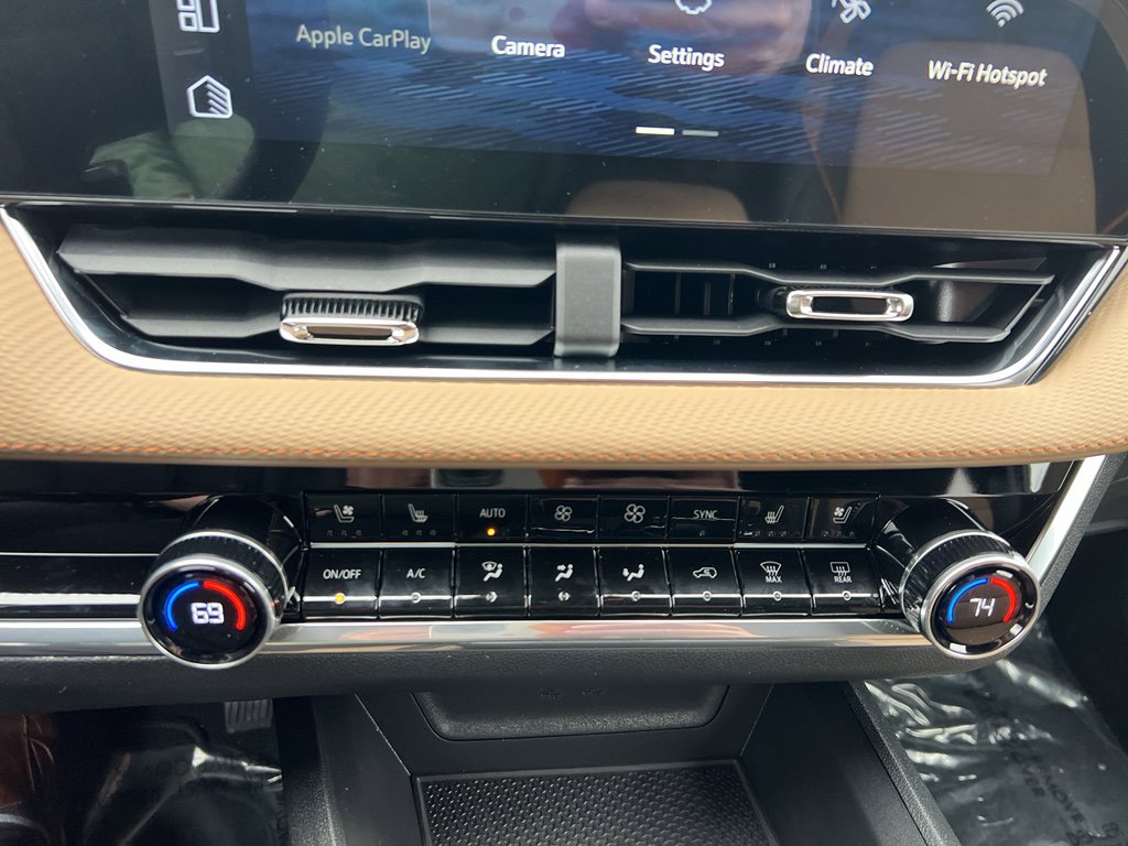 New 2026 Chevrolet Equinox ACTIV w/ Convenience Package III image 16