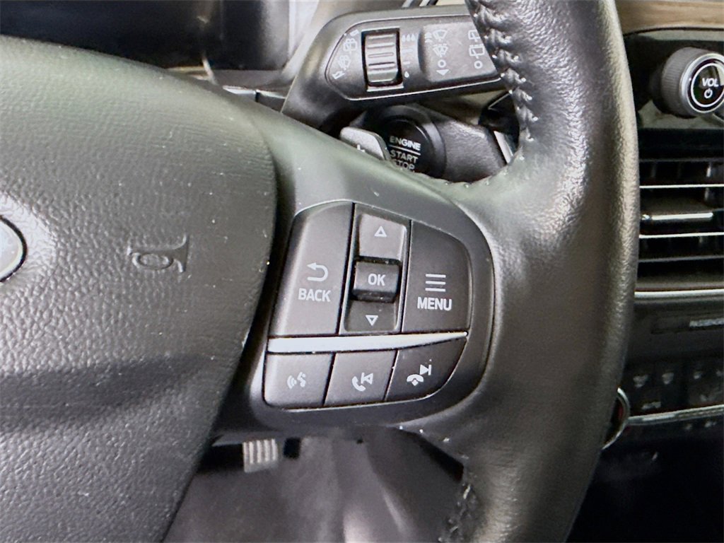 Used 2020 Ford Escape Titanium image 22