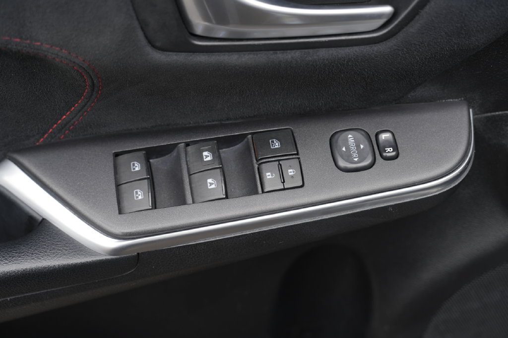 Used 2015 Toyota Camry XSE FWD image 20