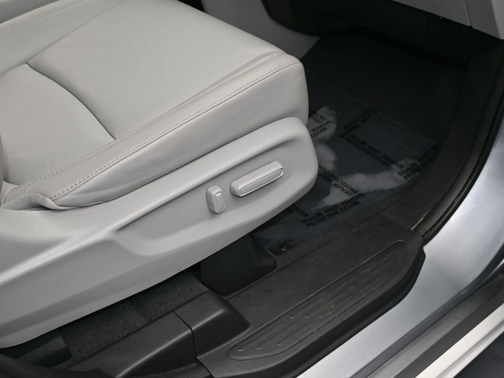 Used 2020 Honda Odyssey Touring image 56