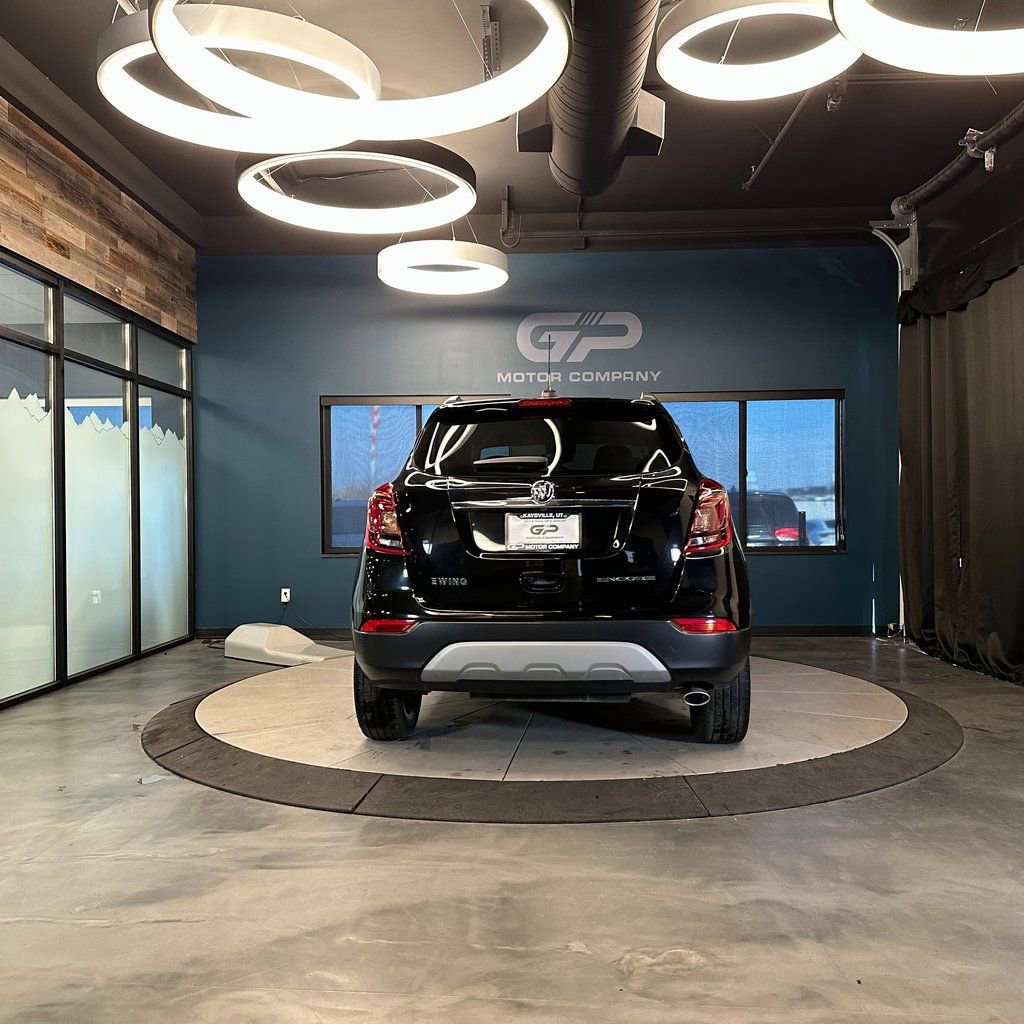 Used 2019 Buick Encore Preferred w/ Safety Package FWD image 4