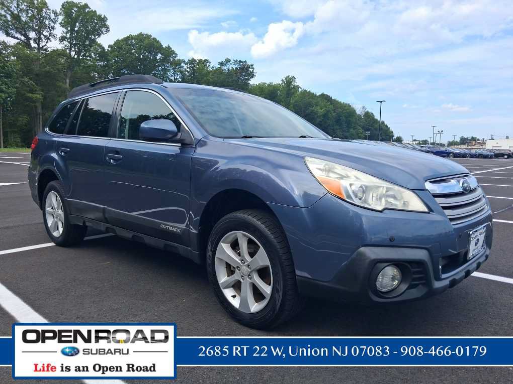 Used 2013 Subaru Outback 2.5i Premium w/ All-Weather Pkg AWD/4WD image 1