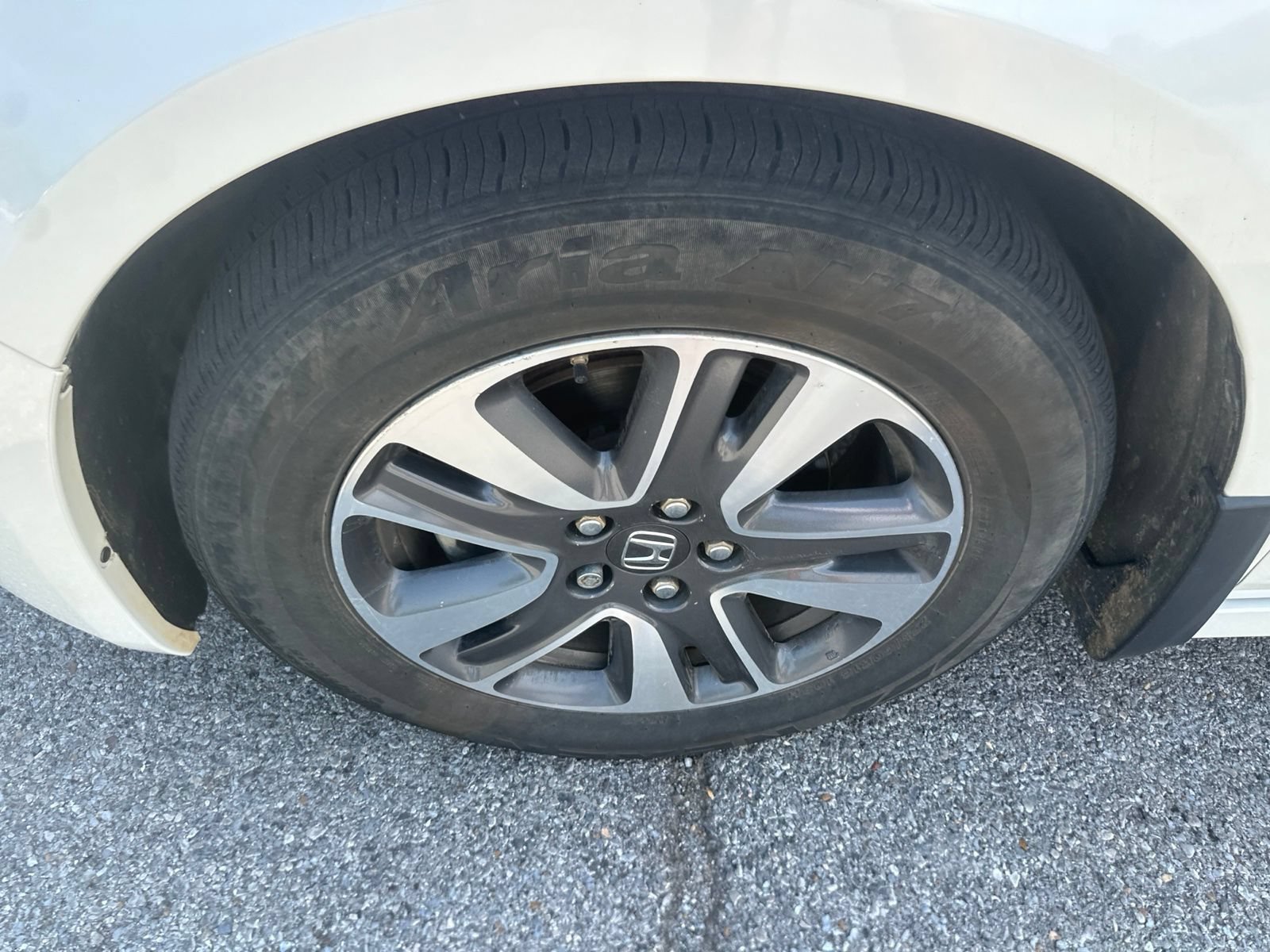 Used 2016 Honda Odyssey Touring image 11