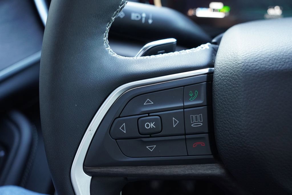 Used 2023 Jeep Grand Cherokee 30th Anniversary image 36