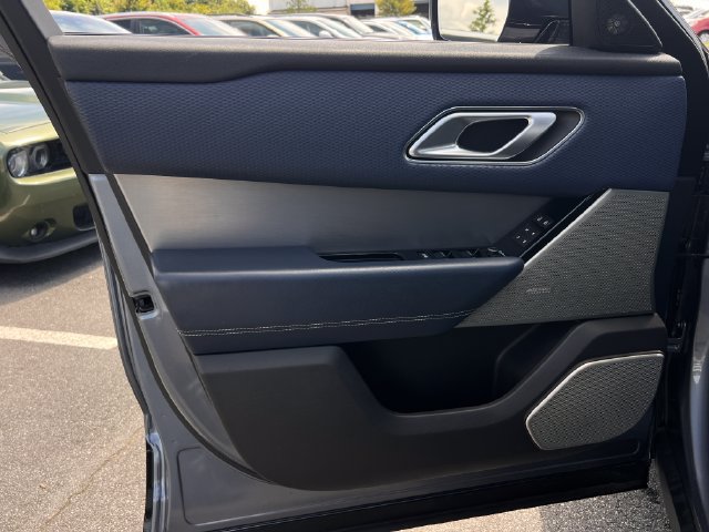 Used 2021 Land Rover Range Rover Velar R-Dynamic S AWD/4WD image 10