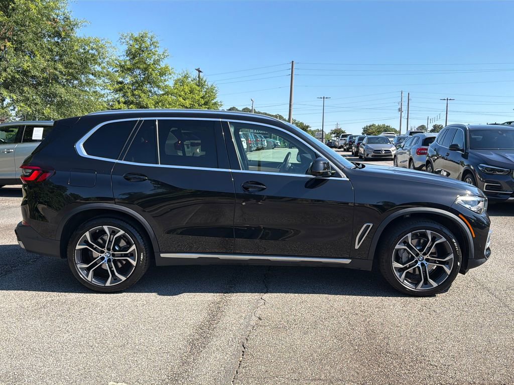 Used 2022 BMW X5 sDrive40i w/ Premium Package RWD image 8