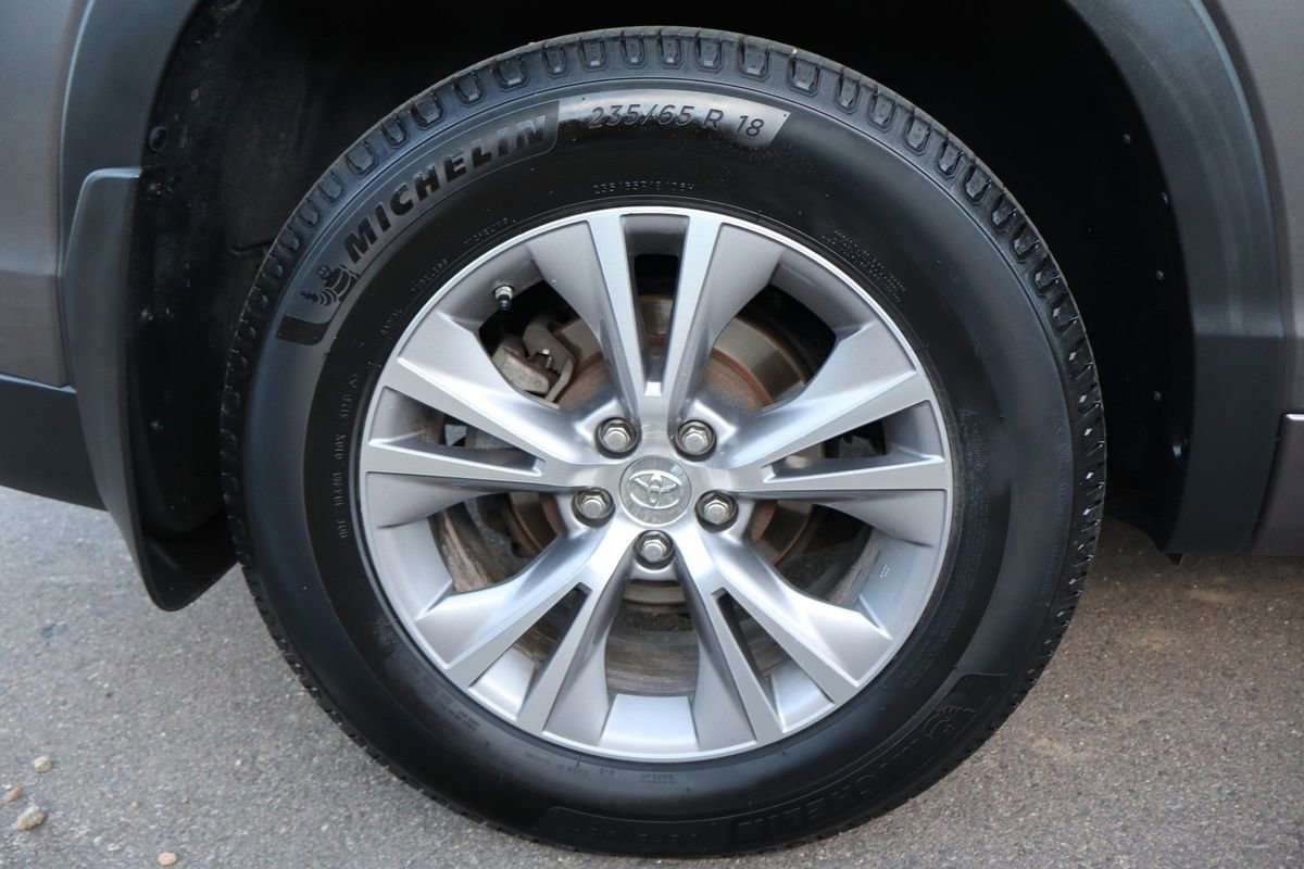 Used 2014 Toyota Highlander XLE image 46