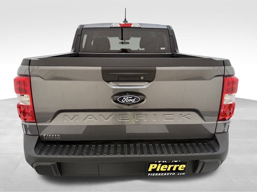 New 2025 Ford Maverick XL image 3